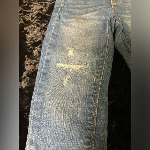 Boys Old Navy Jeans - Picture 2 of 7